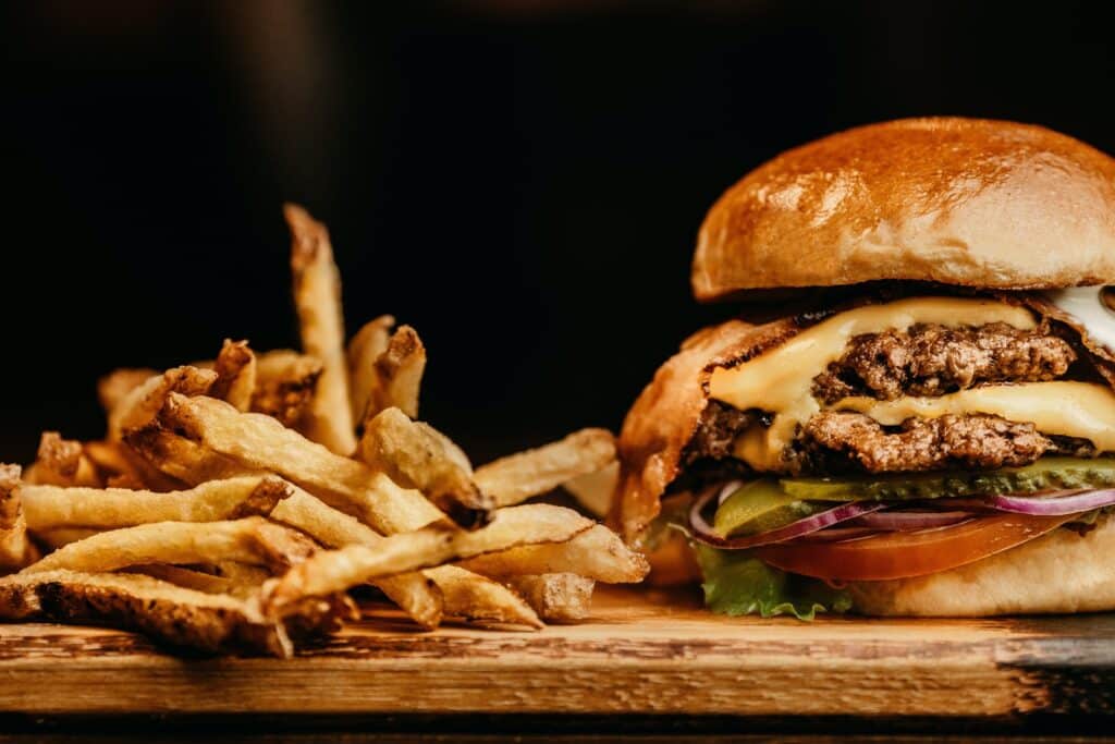 Comment ouvrir un fast-food ? Découvrez les étapes à suivre pour lancer un restaurant rapide