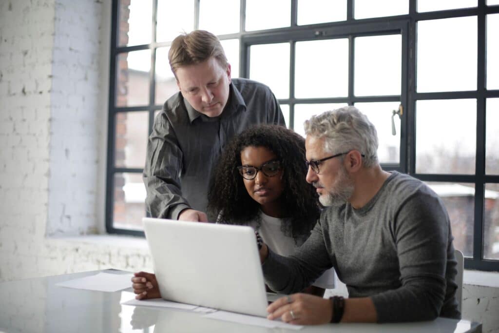 Anticiper vos revenus en cas de perte d’emploi avec la simulation chômage
