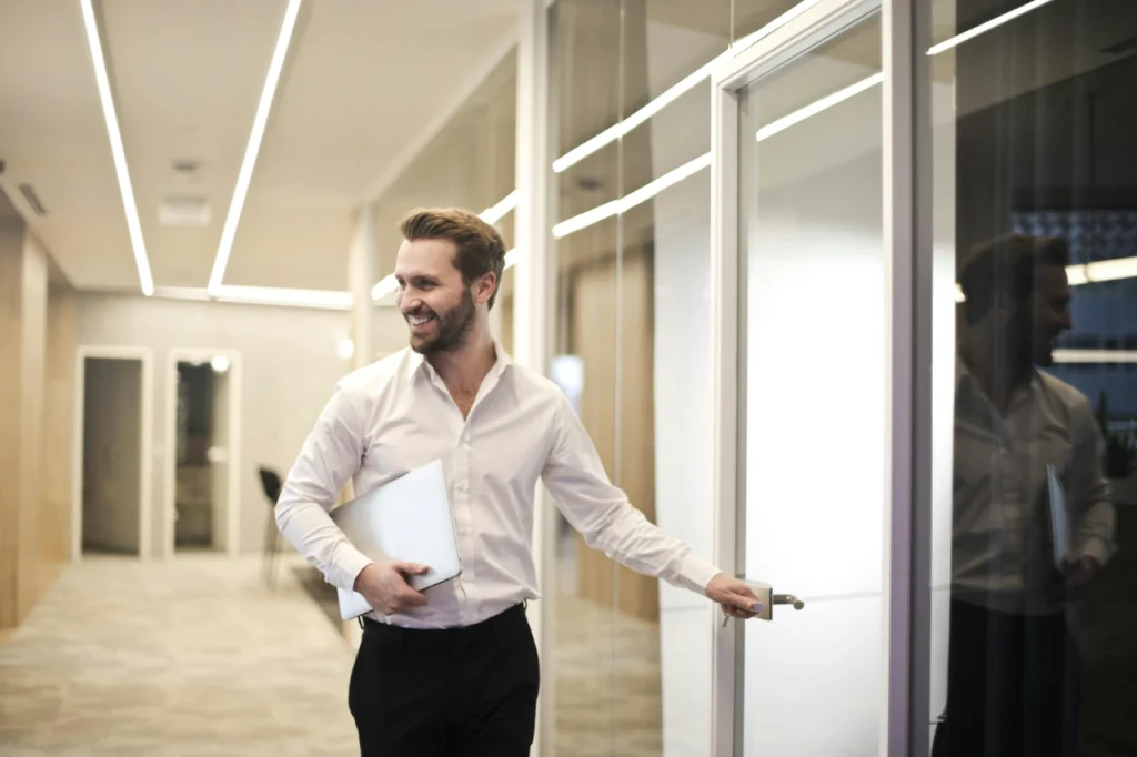 Vendre en ligne en 2026 : Est-il obligatoire de créer une entreprise ?